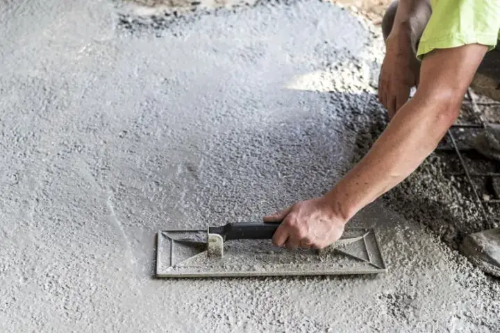 You are currently viewing Repair of concrete and its rehabilitation with the help of polymer-modified mortars