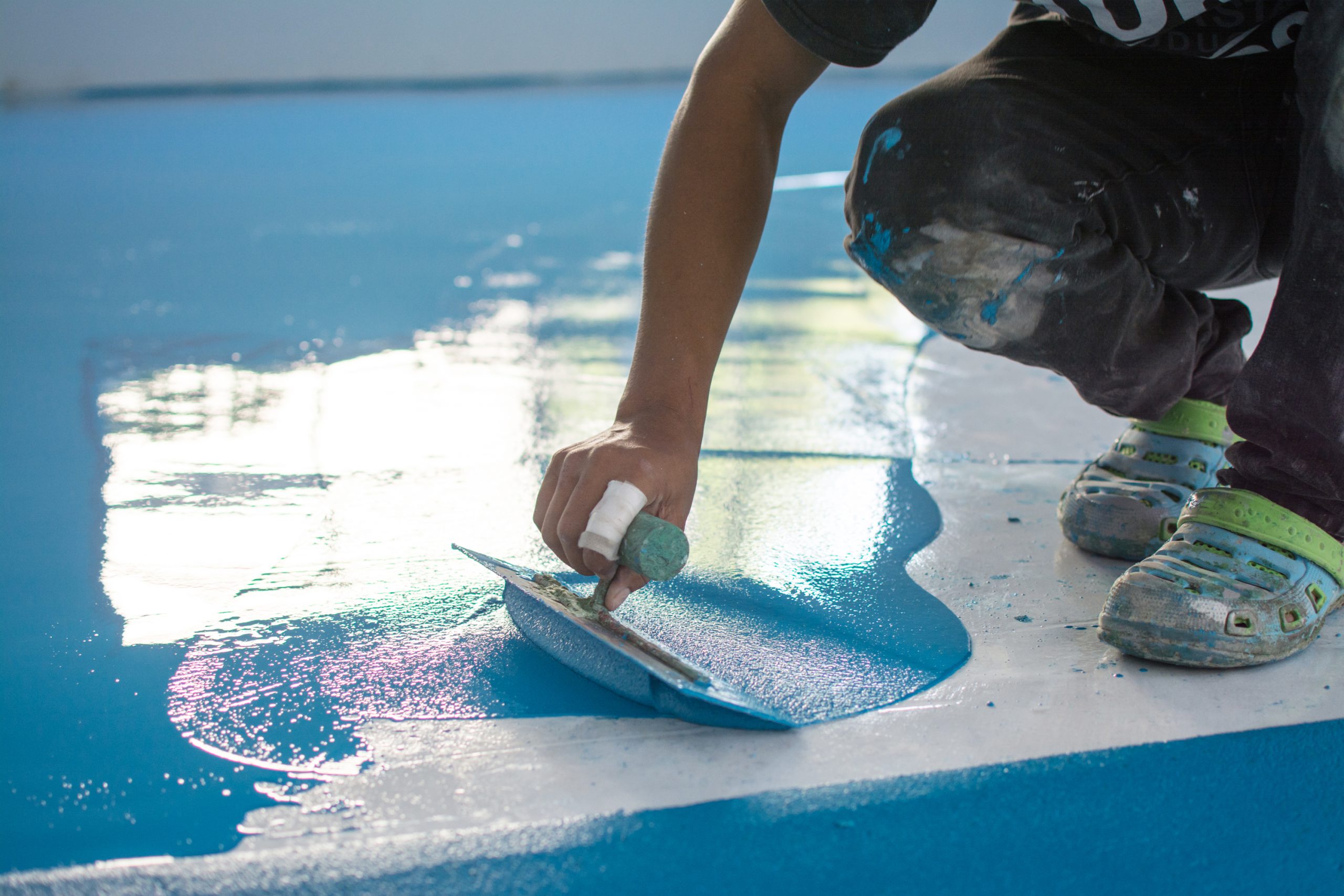 You are currently viewing Why Pure Polyurea is the Future of Commercial Waterproofing