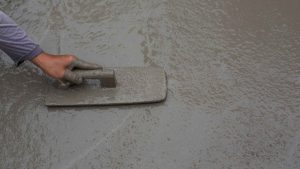 Cementitious fireproofing